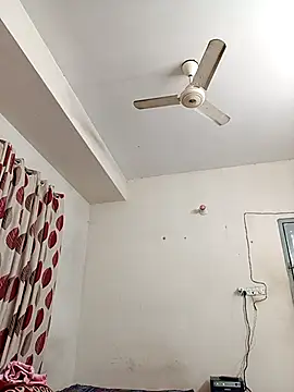 Tisha-01 online show from 11-29-25, 03:39