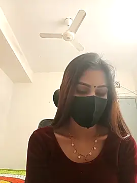 Tisha-01 online show from 11-13-25, 07:23