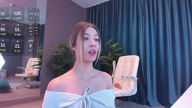 LaurynCopper online show from 02-25-26, 06:24