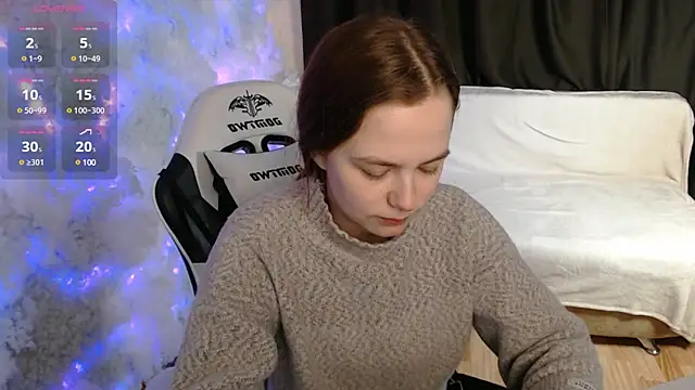 Snapshot of Fox_Lisa chatting on 02-26-25, 07:34 Fox Lisa online show from 02-26-25, 07:34