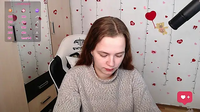 Snapshot of Fox_Lisa chatting on 02-14-25, 01:51 Fox Lisa online show from 02-14-25, 01:51