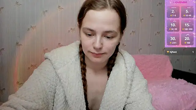 Snapshot of Fox_Lisa chatting on 03-19-25, 01:29 Fox Lisa online show from 03-19-25, 01:29