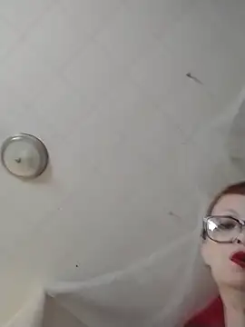 ivylee31 online show from 06-06-26, 09:31