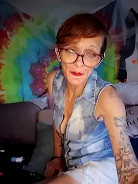 ivylee31 online show from 06-25-26, 10:37
