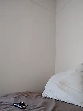 ivylee31 online show from 11-13-25, 05:50