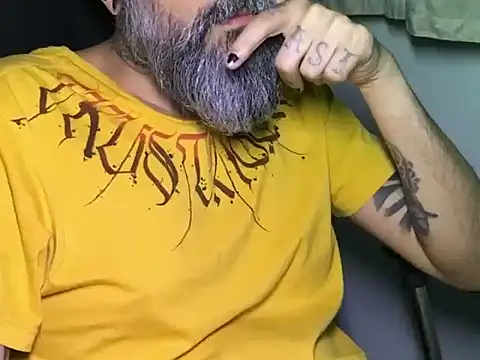 Snapshot of inkjohnrj chatting on 09-26-25, 01:34 inkjohnrj online show from 09-26-25, 01:34