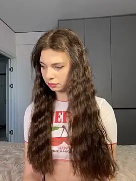 CurlyLara online show from 10-25-25, 09:19