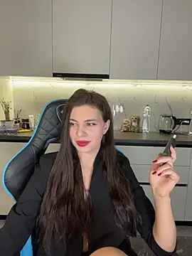 CurlyLara online show from 02-26-26, 06:30