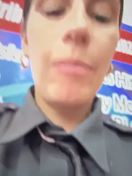 Alysson-- online show from 10-09-25, 06:19