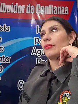 Alysson-- online show from 11-11-25, 06:36