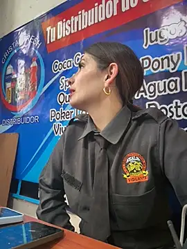 Alysson-- online show from 11-04-25, 02:21