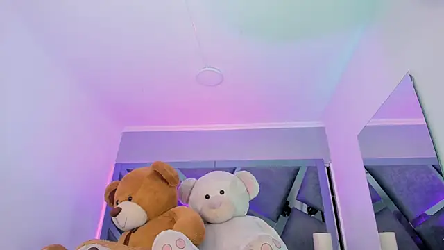 AmberiniHoffman online show from 10-10-25, 12:06