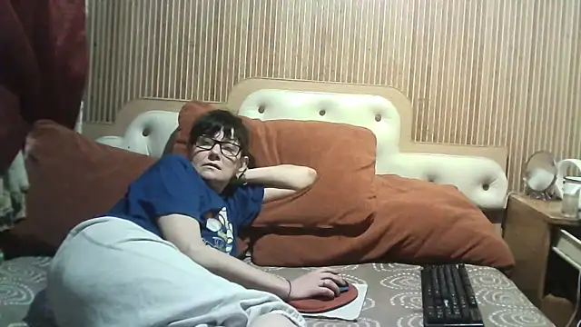 AlanaLaDream online show from 09-24-25, 01:50