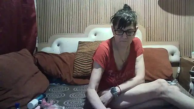 AlanaLaDream online show from 11-13-25, 06:45