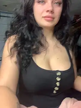 Sweeeeet Candy online show from 11-18-25, 02:49