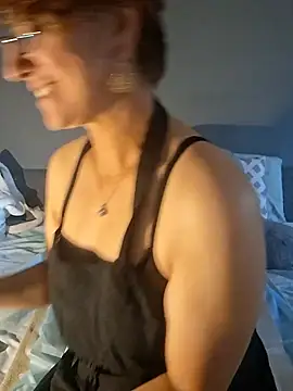 MsPink Flamingtoes544 online show from 10-01-25, 01:37