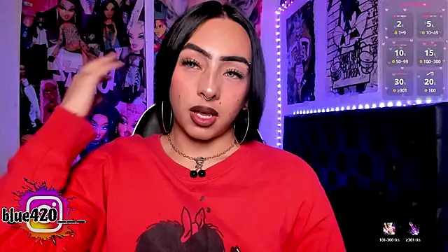 Skyler  blue4 online show from 02-16-26, 02:43