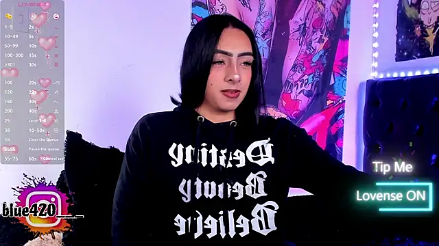 Skyler  blue4 online show from 12-20-25, 04:54