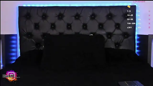 Snapshot of Skyler__blue4 chatting on 02-05-25, 11:55 Skyler blue4 online show from 02-05-25, 11:55