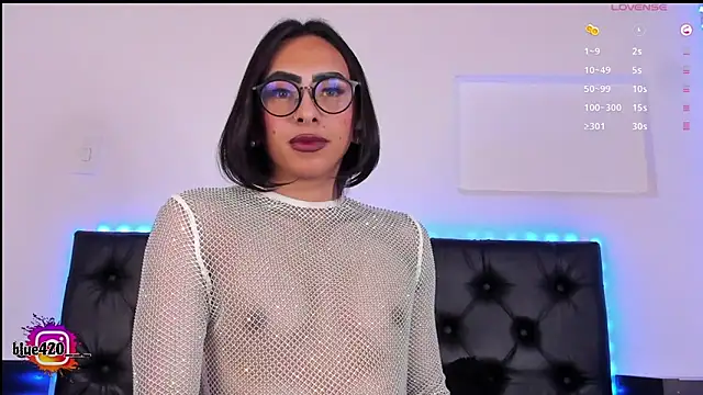 Snapshot of Skyler__blue4 chatting on 02-03-25, 01:19 Skyler blue4 online show from 02-03-25, 01:19