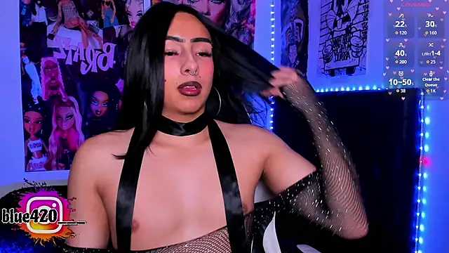 Skyler  blue4 online show from 02-20-26, 06:26