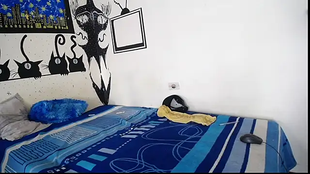 Party trans online show from 09-18-25, 06:44