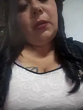 Snapshot of sara_pineros chatting on 03-01-25, 09:15 sara pineros online show from 03-01-25, 09:15