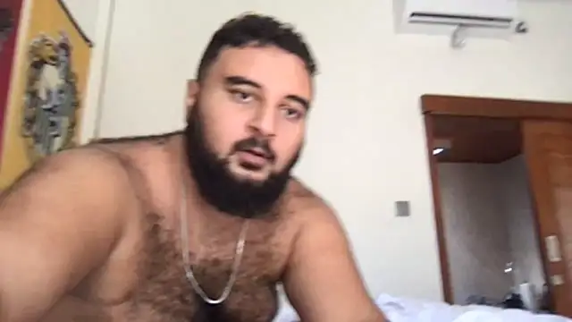 Snapshot of teddy_alan chatting on 06-01-26, 06:13 teddy alan online show from 06-01-26, 06:13