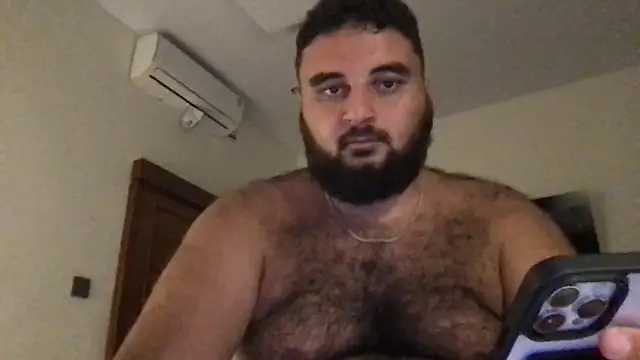 Snapshot of teddy_alan chatting on 05-27-26, 03:19 teddy alan online show from 05-27-26, 03:19