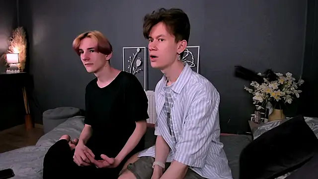 AndrewwCarter2 online show from 02-21-26, 07:27