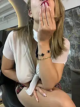 gwen ashly online show from 03-21-26, 08:35