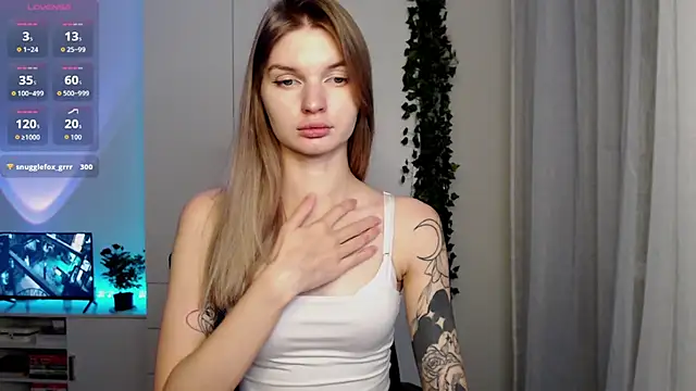 Snapshot of lounahyan chatting on 10-06-25, 07:03 lounahyan online show from 10-06-25, 07:03