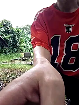 Im IVE LOVE online show from 10-16-25, 05:27