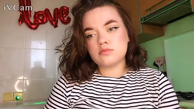 foxyyMoon online show from 04-26-26, 03:37