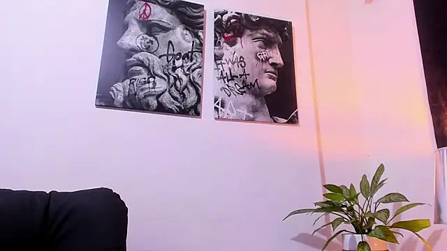 CruzVega online show from 09-18-25, 12:57