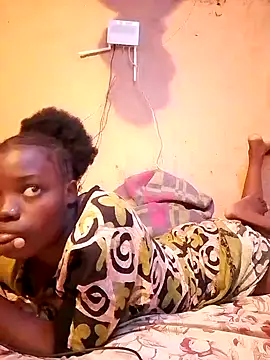 QUEEN-NAIMA online show from 10-01-25, 08:08