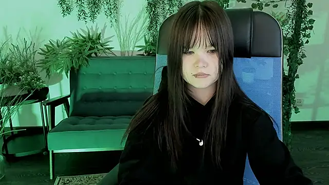 Elainebeness online show from 02-06-26, 10:06