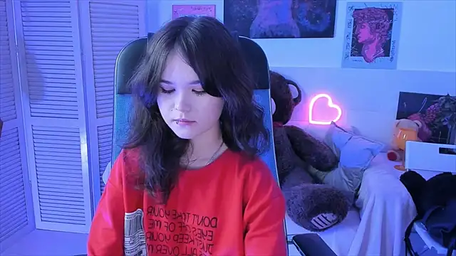 Elainebeness online show from 09-10-25, 07:35