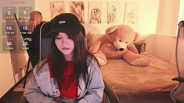 Elainebeness online show from 03-18-26, 10:43