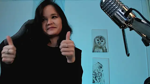 Elainebeness online show from 03-14-25, 01:59