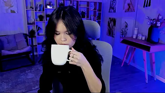 Elainebeness online show from 10-09-25, 07:03