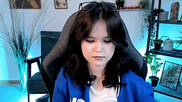 Elainebeness online show from 03-05-25, 03:51