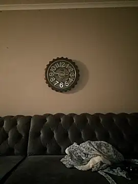 Snapshot of thicktash chatting on 12-18-25, 10:24 thicktash online show from 12-18-25, 10:24