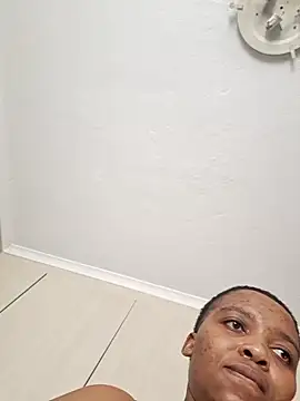 Snapshot of thicktash chatting on 10-10-25, 10:27 thicktash online show from 10-10-25, 10:27