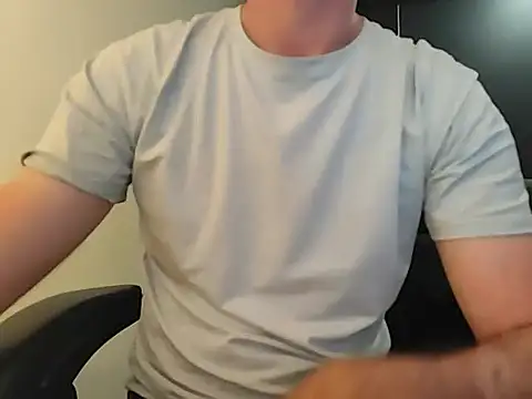 jayb0y61 online show from 05-03-26, 03:22