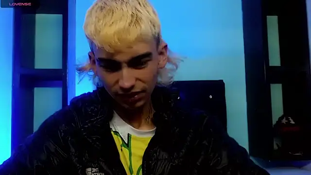 ttimy x boy online show from 03-30-26, 08:21