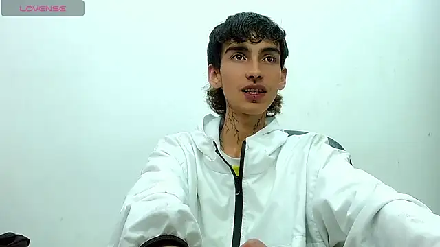 ttimy x boy online show from 11-16-25, 12:21