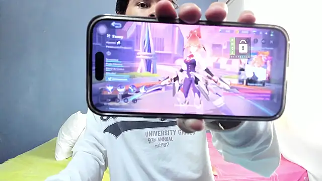 Snapshot of Kanterfun chatting on 03-04-25, 06:50 Kanterfun online show from 03-04-25, 06:50