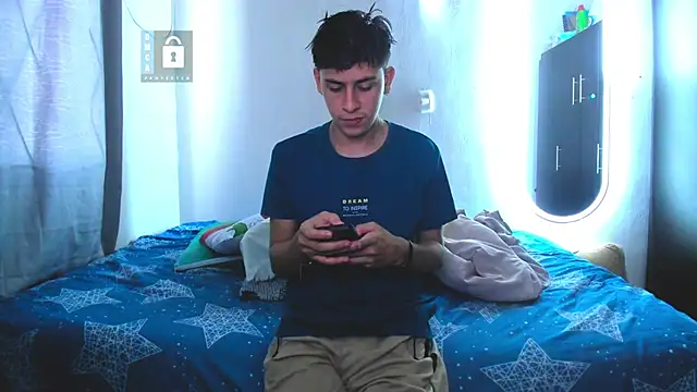 Snapshot of Kanterfun chatting on 02-25-26, 01:55 Kanterfun online show from 02-25-26, 01:55