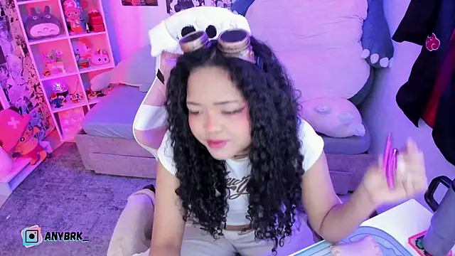 anyburkee online show from 10-31-25, 12:18